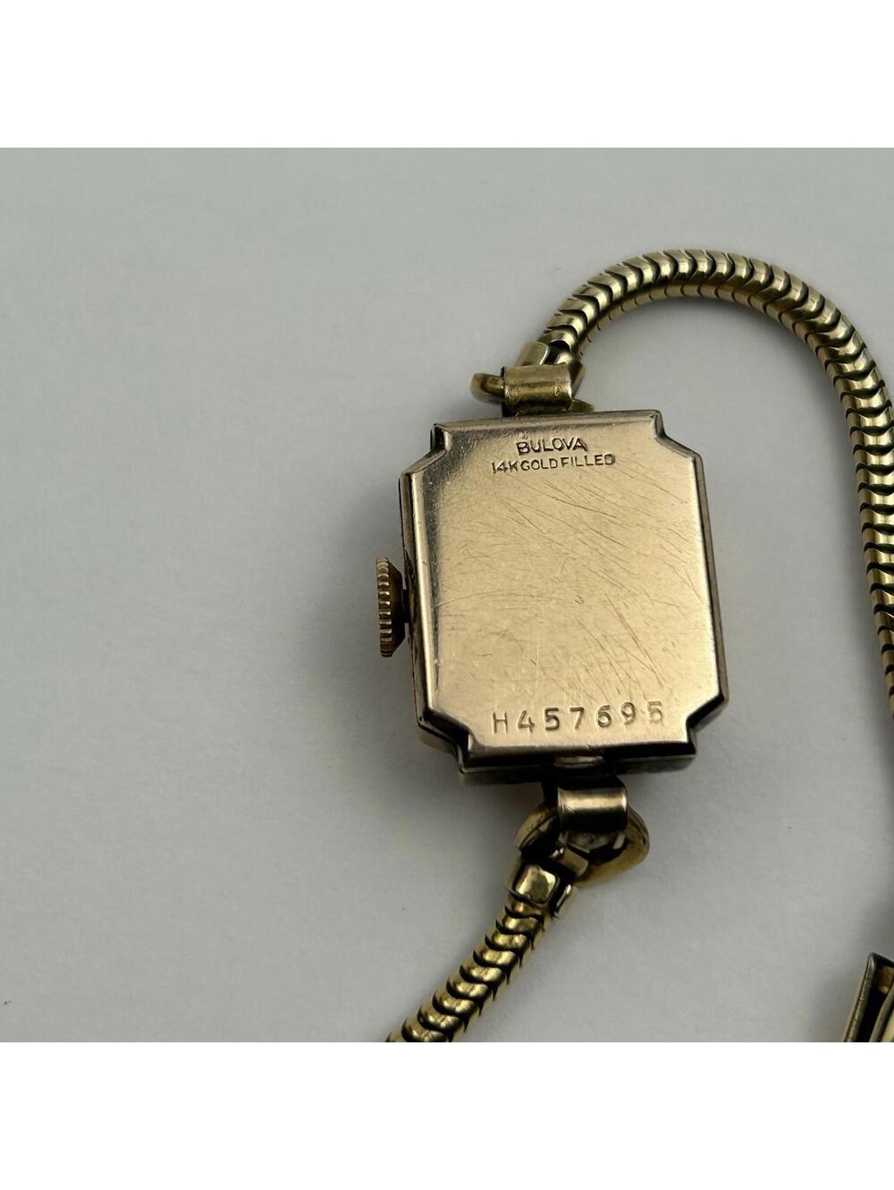 Vintage 1947 Bulova Ladies Watch 14K Gold Filled Square Art Deco - WORKING - Picture 6 of 16